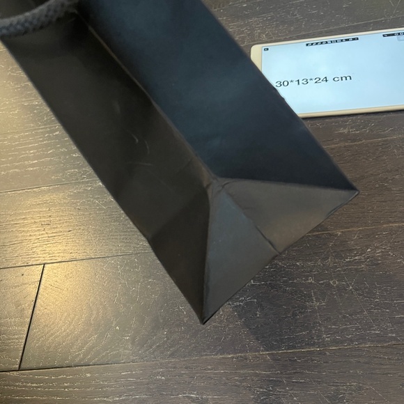 Chanel Shopping Bag Black with camellia flower and ribbon empty bag storage - Picture 8 of 8